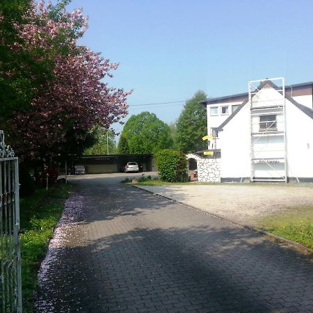 Hotel Saarland Lebach Exterior photo