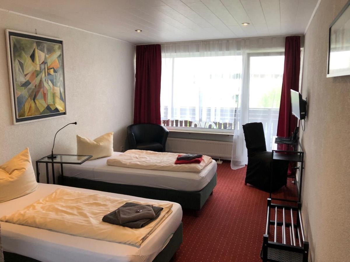 Hotel Saarland Lebach Exterior photo