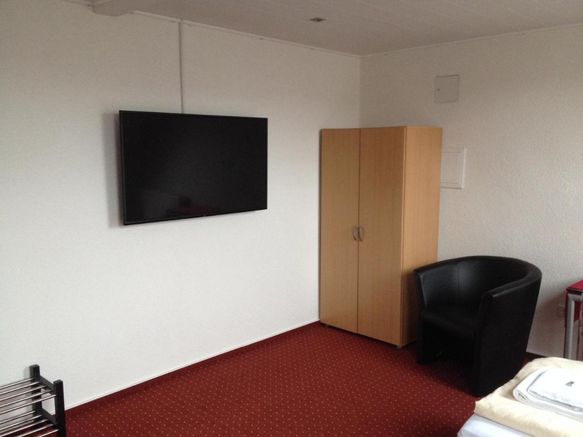 Hotel Saarland Lebach Exterior photo